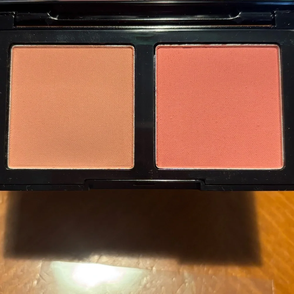 Laura Geller Hi-Def Duo Blush Palette